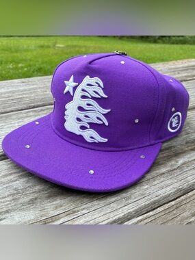 Hellstar OG Flame Rhinestone Snapback